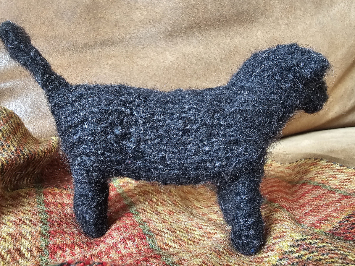 Field Trial Labrador Knitting Pattern Rosie